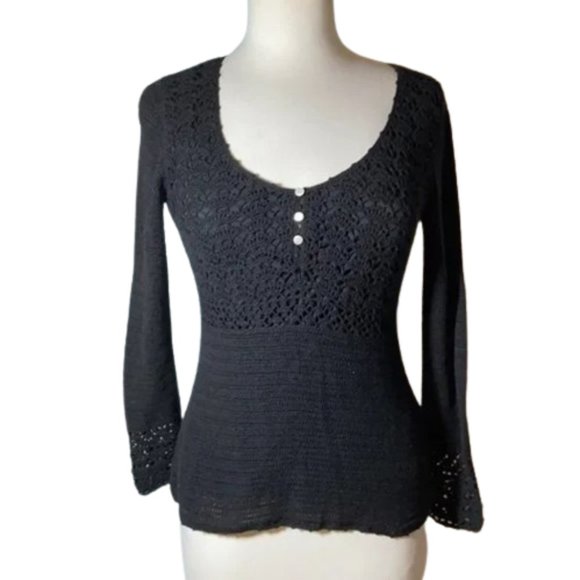 Lilly Pulitzer Tops - Lilly Pulitzer Black Crochet Detail Top